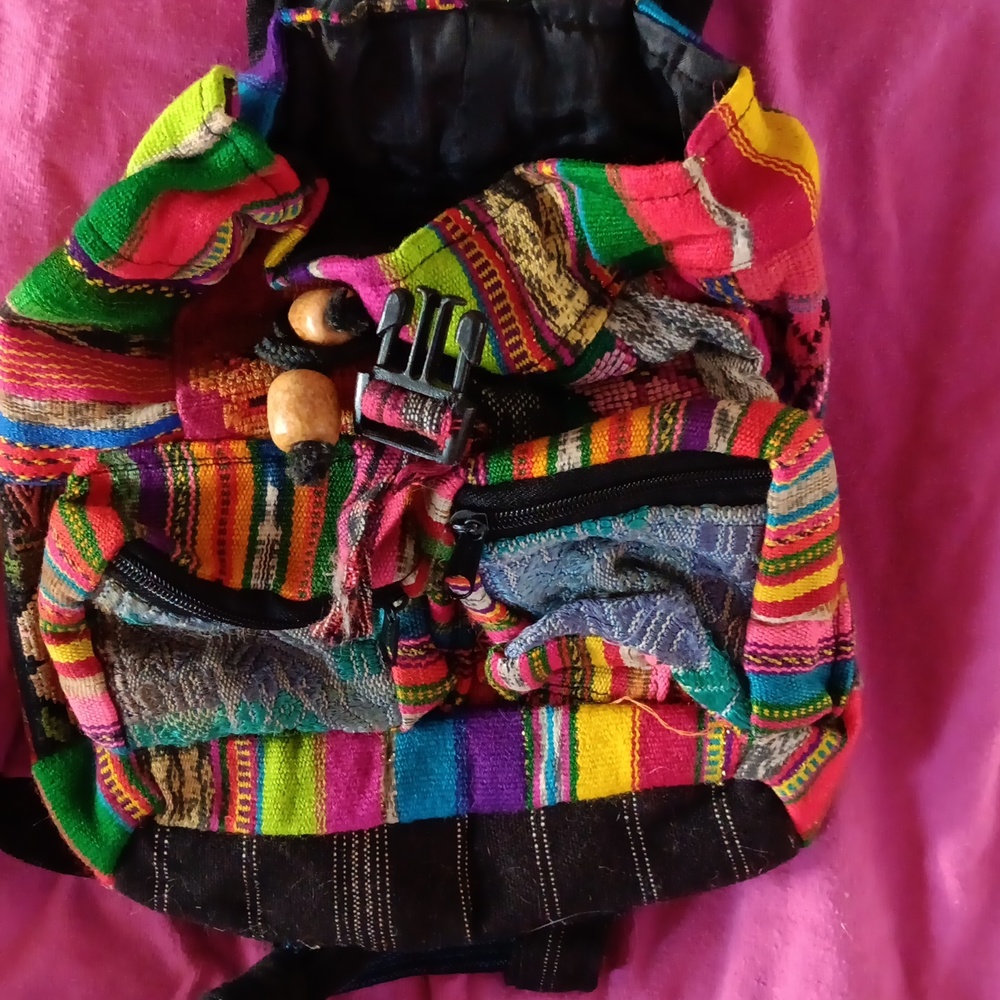 Mini Guatemalan backpack - Picture 3 of 4